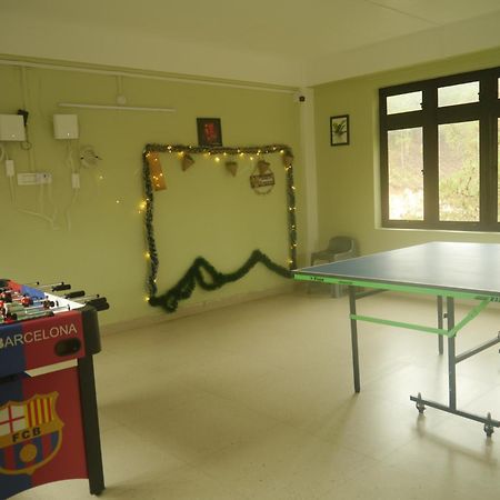 Xtsy Travellers Hostel شيلونغ المظهر الخارجي الصورة