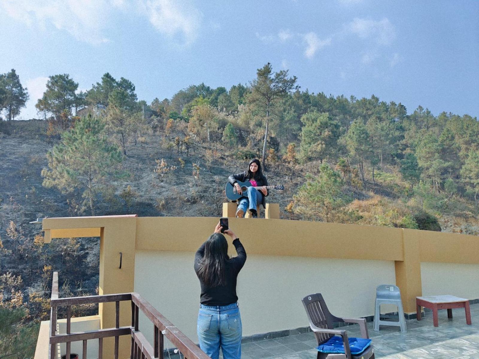 Xtsy Travellers Hostel شيلونغ المظهر الخارجي الصورة