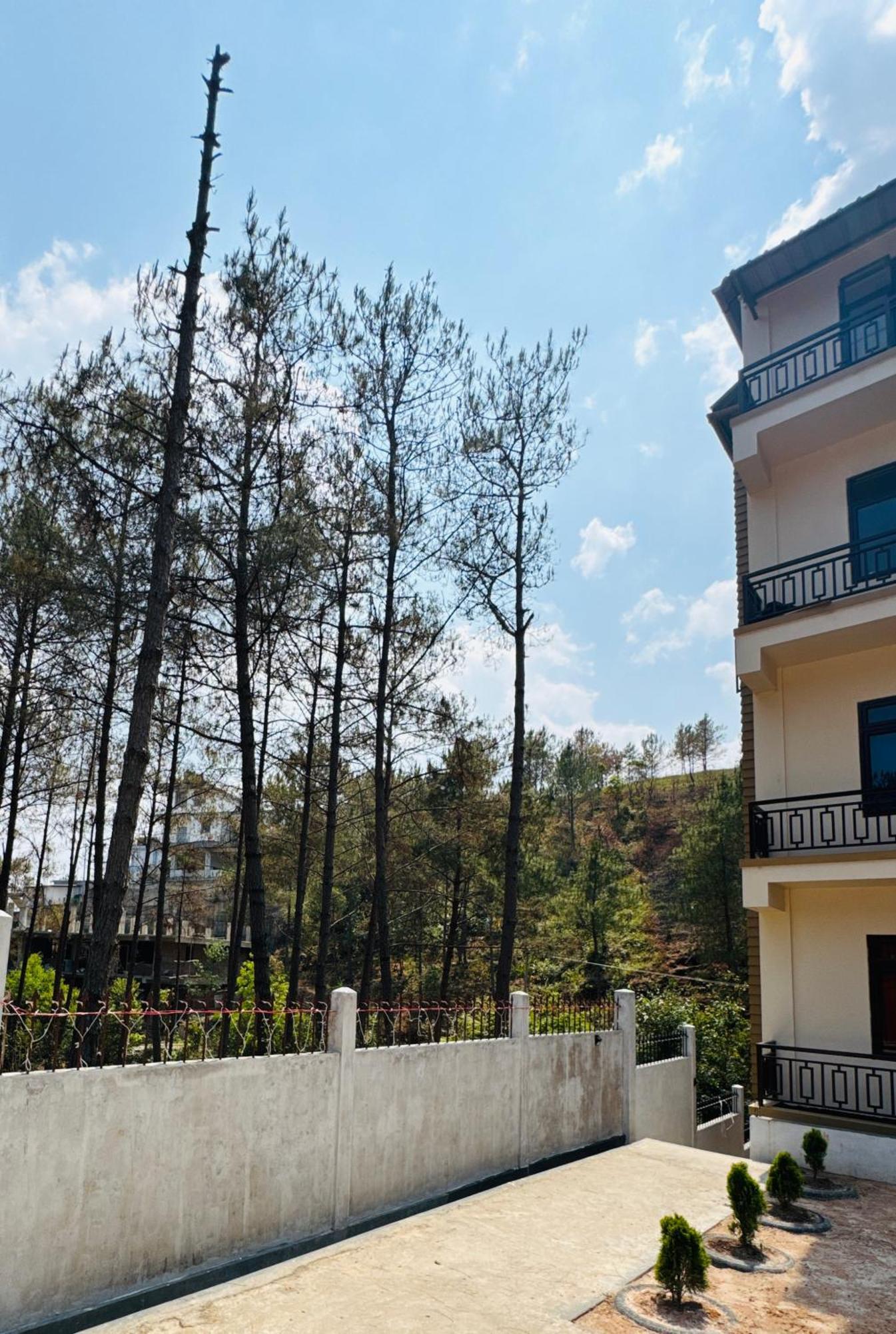 Xtsy Travellers Hostel شيلونغ المظهر الخارجي الصورة